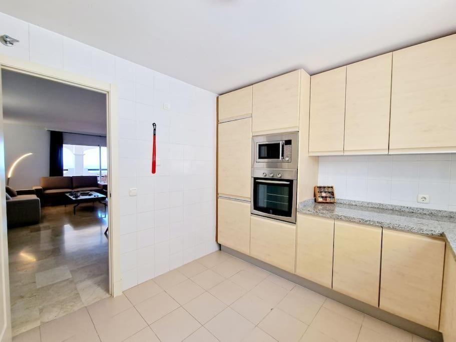 Las Palmeras Seaviews 미하스 외부 사진